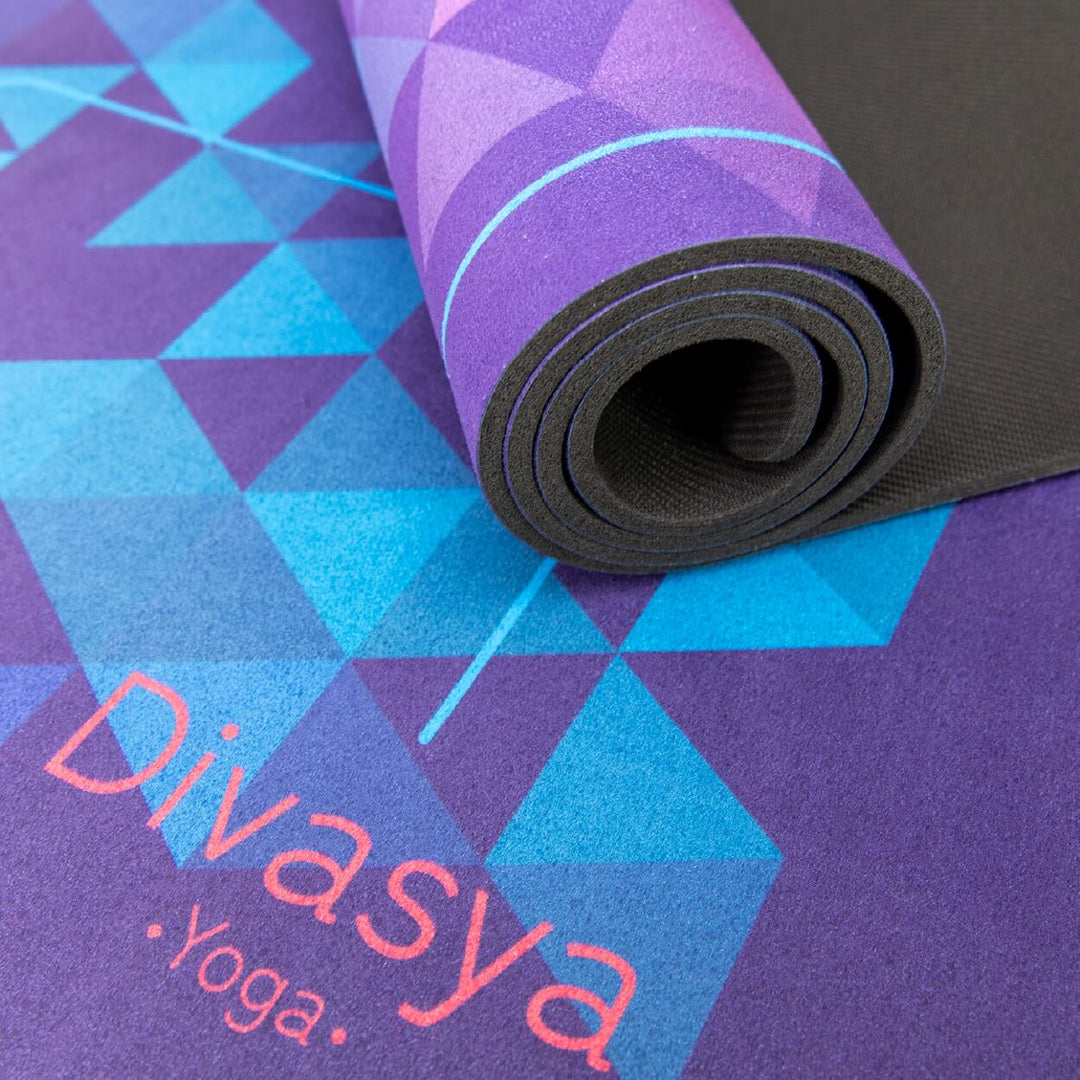 Nachhaltige Yogamatte aus Naturkautschuk & recycelter Mikrofaser